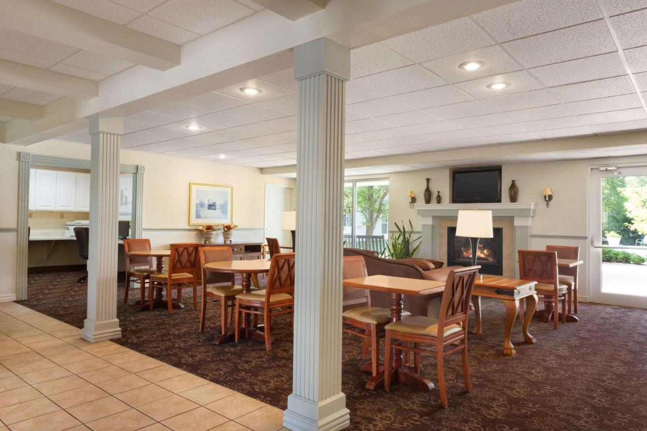 Hotel Baymont By Wyndham Wichita East Zewnętrze zdjęcie